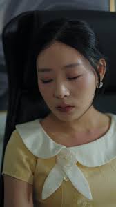 I Play the Maid, I Rule in Blood Full Movie