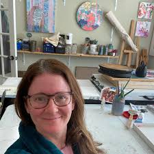 Love this challenge of studio selfies! Claim your space, artist mamas! Here  is my unfiltered self this morning