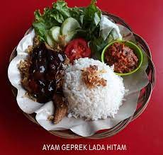Geprek Babe Pekanbaru Ayam Geprek Saus Lada Hitam
