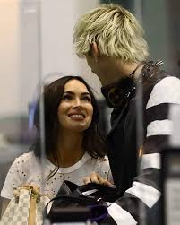 Pin On Machine Gun Kelly