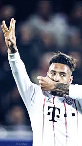 Epingle Par Martyna Sur Bayern Munchen Olympique Lyonnais Football Olympique