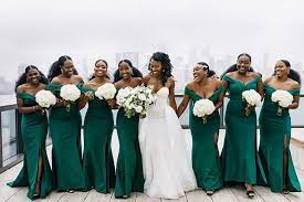 Still Crushing On Rhonia And Her Girls In Winter Green Amyanaizphoto Ido Bri Emerald Green Bridesmaid Dresses Dark Green Bridesmaid Dress Green Bridesmaid