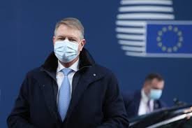 Președintele iohannis a fost vaccinat. Iohannis MÄƒ Voi Vaccina Public Vineri Nici Eu Nici Premierul Nu Am Dorit SÄƒ Ne BÄƒgÄƒm