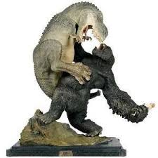 March 5, 2012marc vincentpapo, theropodgenus: King Kong Vs V Rex Statue By Dark Horse Comics Weta On Popscreen