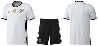 So sah das neue und offizielle dfb trikot 2016 aus: Das Neue Dfb Deutschland Heim Trikot Zur Em 2016 Fooneo Fussball