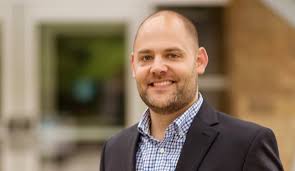 Michael Brainard and Jackie Hacker from HDR Receives Large Business Award  at 2018 SAME Small Business Conference