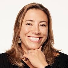 Pamela Barba's Instagram, Twitter & Facebook