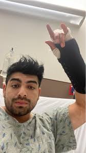 The vespa I would like to ride 🌷🖤🦋✨