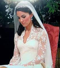 Fantastic Article On How To Make A Wedding Dress Just Like Kate Middleton S Kate Middleton Wedding Middleton Wedding Princess Kate