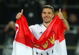 Das ehepaar podolski hat bereits den gemeinsamen sohn louis. Lukas Podolski Startet Bei Vissel Kobe In Japan Abenteuer