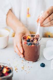 Healthy Vegan Avocado Chocolate Mousse Recipe Helloglow Co Recipe In 2020 Mousse Recipes Vegan Chocolate Mousse Avocado Chocolate Mousse