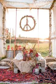 21 Hippie Wedding The Story Hippie Wedding Boho Wedding Decorations Indian Summer