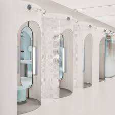 Most commonly installed above the mirror, vanity light fixtures are often used to direct light the most common type of modern vanity lighting is either a bar or strip form. Alcon Lighting 11702 Spectre Modern Led Dressing Room Vanity Light Fixture With Rotational Swivel Alconlighting Com