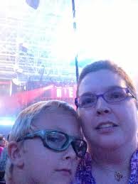 Does anyone have stories from the RED TOUR in North Carolina?