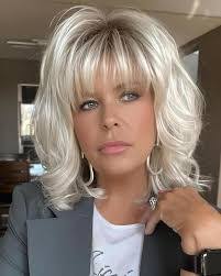 Beth Morrell's Instagram, Twitter & Facebook