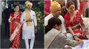 According to reports, dia mirza and vaibhav rekhi had gotten close to each other during the lockdown period last year and begun dating thereafter. Dia Mirza Ties The Knot With Vaibhav Rekhi In Dreamy Ceremony See All Photos Entertainment News The Indian Express