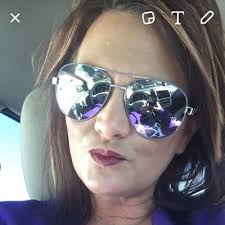 Karen Portzer (@kp1angl)