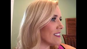 Her deep side part helps add some body to her. Double Chin Best Hairstyles For Sagging Jowls Novocom Top
