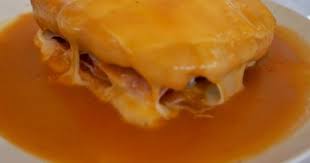 Francesinha Croque Monsieur Portugais Recette I Cook In Guy Demarle Recette Recette Croque Monsieur Plat