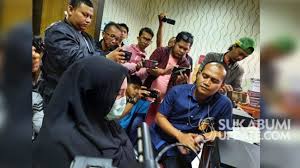 Salah satu korban, isnaini, mengaku sudah menyetorkan uang hingga rp65 juta. Sedang Hamil Tua Bos Wo Penipu Puluhan Calon Pengantin Ditangkap Polisi Suara Jabar