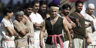 Lagaan had an ensemble cast, including eleven main actors, who formed the cricket team of champaner. Zo Mvy3vk58xgm
