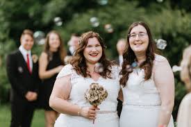 We did not find results for: 3 Braute Uber Das Perfekte Diy Hochzeits Make Up