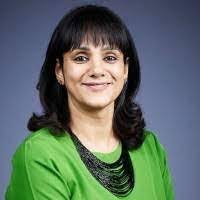 Gloria Sequeira's Instagram, Twitter & Facebook