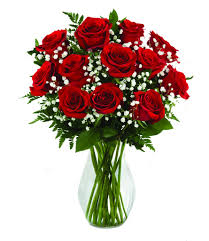 The chrysanthemum is one of the national flowers of japan! Dozen Roses In A Vase Valentine S Day Flowers Boesen The Florist Des Moines Iowa