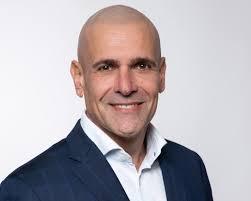 Financial Analyst Max Denny Central Coast Headshot & Portrait Photography  Studio