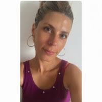 8 "Evelyn Morelli" profiles