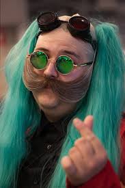 Gurdy playing at PAX East convention tabletop zone