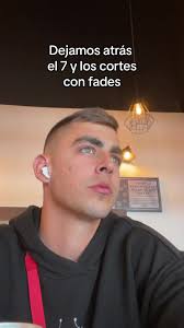 Cortes de cabello modernos para hombres: El 7