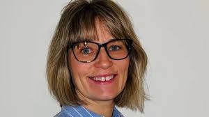 Anna vågade bli sin egen arbetsgivare under pandemin: "Jag har lärt mig att  mycket arbete kan göras hemifrån"