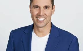 Madeline Arenas's Instagram, Twitter & Facebook