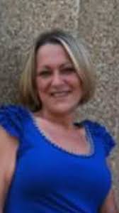 Tamara Embry's Instagram, Twitter & Facebook