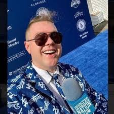 Robert Risdon's Instagram, Twitter & Facebook