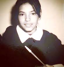 Check spelling or type a new query. Sempatik Oyuncu Ezgi Mola Nin Cocukluk Fotografi Sosyal Medyayi Salladi Foto Galerisi