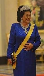 Maybe you would like to learn more about one of these? Warisan Permaisuri Melayu Selamat Hari Keputeraan Ke 71 Buat Kebawah Duli Yang Maha Mulia Sultanah Kedah Sultanah Maliha Binti Almarhum Tengku Ariff Semoga Sentiasa Dirahmati Dan Dilanjutkan Usia Daulat Tuanku Https Warisanpermaisuri Blogspot