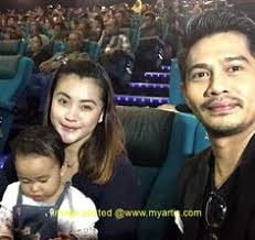 Jujur ikhlas setia adalah keinginan semua orang tetapi kerna jujur ikhlas setia jgk dipijak,jadi perlu jadi diri sendiri. Almy Nadia Net Worth