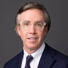 Twenty-eight Kirkland Attorneys Recognized as Leaders in Global Real Estate  by Lawdragon