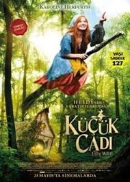 Kucuk Cadi 2018 Turkce Dublaj Izlebi Hd Film Izle Film Cadi Fantastik Filmler