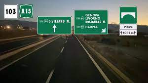 Primo di 7 video del mio viaggio in pullman da molfetta a genova, il video riguarda il tratto di a15 autocamionale della cisa dall'inizio (la spezia) fino. I Autostrada A15 Della Cisa La Spezia Svincolo A12 Dir Genova Youtube