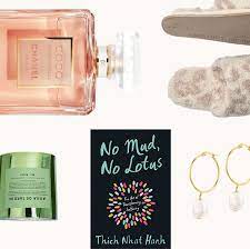 The best part is that these gifts work well beyond the holiday season—whether it's mother's day, her birthday, or just because. 29 Best Gifts For Mom From Daughter Mother S Day Gifts 2021
