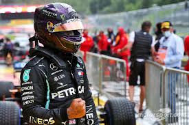 The first qualifying period q1 is 18 minutes long with all 22 cars in the circuit. Styrian Gp Hamilton Storms To Pole In Wild Wet Qualifying