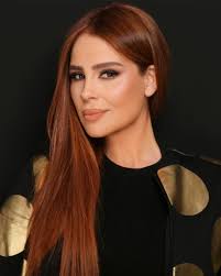 قول وارتاح كلمة اللي بقلبك لا تخبيها كل اللي بيني و بينك راح راح رجّعني حرة  بدي علّي طير بجناح و قلبي ما قلو مفتاح  https://www.youtube.com/watch?v=0hfPSHruaBI