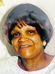 Lisa Batiste's Instagram, Twitter & Facebook