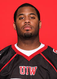 Aaron Belton's Instagram, Twitter & Facebook