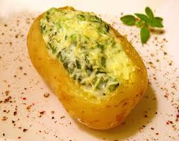 Resultado de imagem para batata recheada no forno