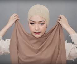 Menutup dada tutorial hijab pashmina simple dan mudah. 4 Style Tutorial Hijab Pashmina Simple