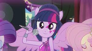 Mlp Equestria Girls 2 Rainbow Rocks Un Dia Perfecto Para La Diversion Espanol Latino Equestria Girls My Little Pony Humanas Imagenes My Little Pony